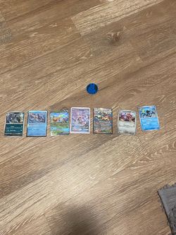 7 different Pokémon cards
