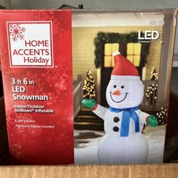Christmas Inflatables &Bows & Wrap & Lights