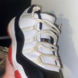 Jordan 11 “Concord Bred” Sz 10.5