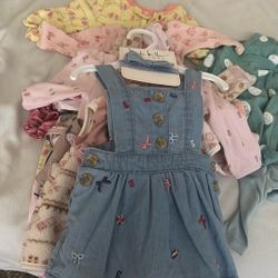 baby clothes 