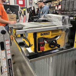 Dewalt Compact Table Saw (157687) MMP