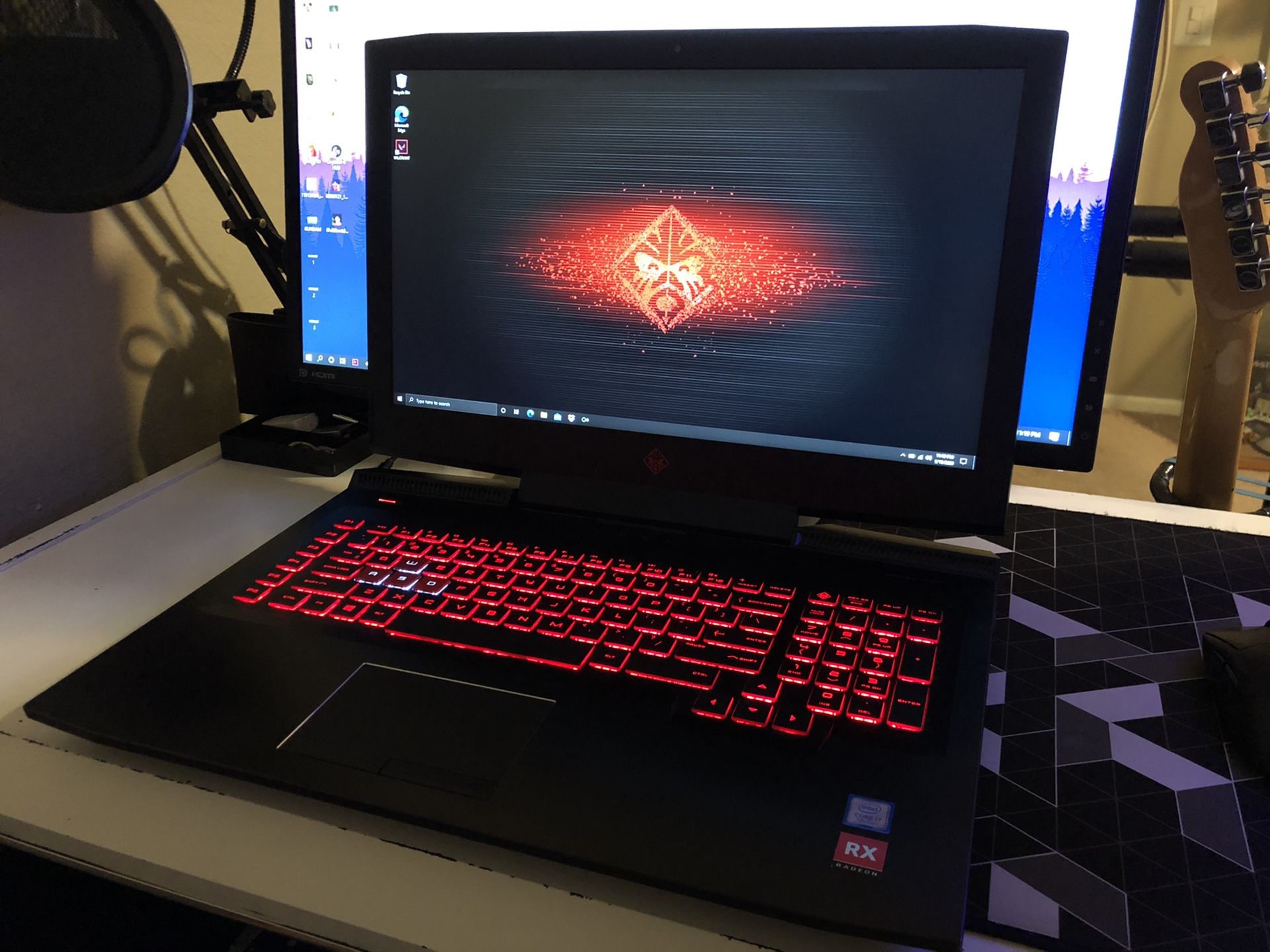 HP Omen 17” Gaming Laptop intel i7 RX580