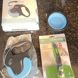 dog leash 16 feet and and grooming brush