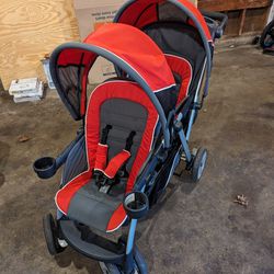 Chicco Double Stroller With Fold And Click Car Seat Attachment 