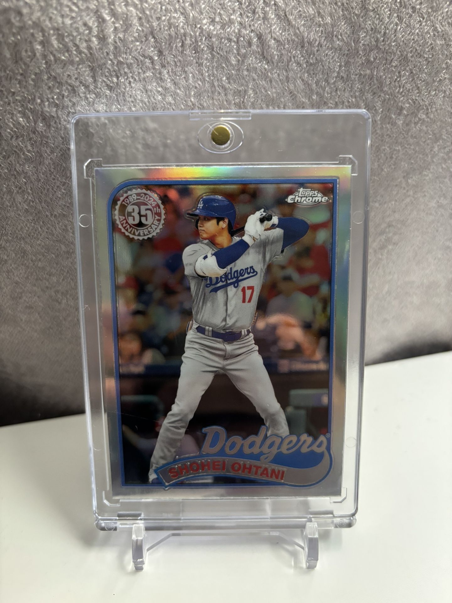 Topps Chrome Ohtani 35th Anniversary Refractor