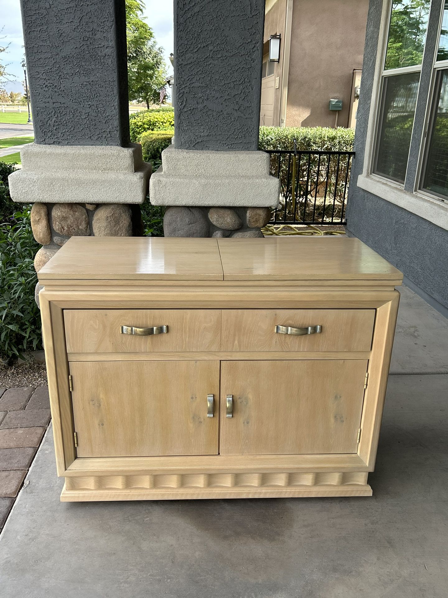 Console/Buffet Table Cabinet