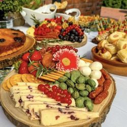 4 Piece Wood Trays