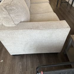 Coach / Sofa 