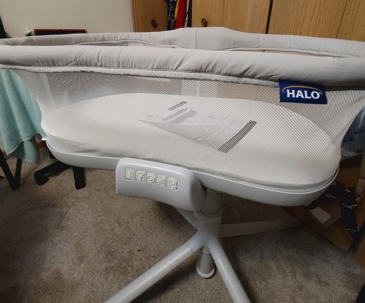 Halo bassinet 