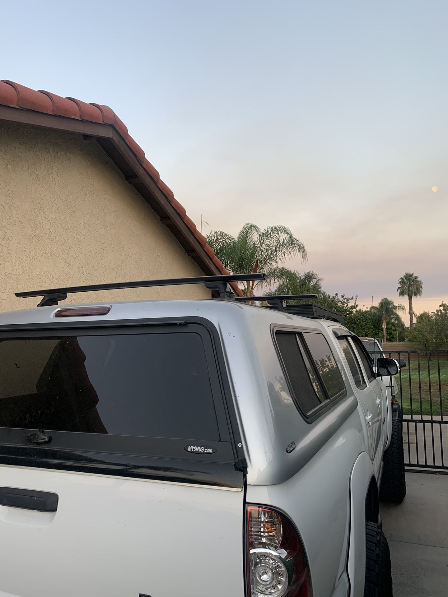 Toyota Snugtop Camper Shell for Sale in Corona, CA OfferUp