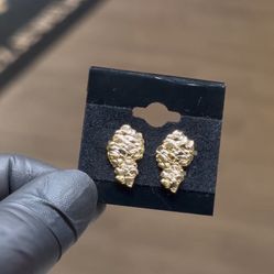 10k Gold Nugget Earrings 