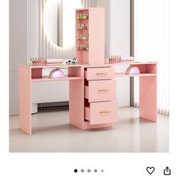 Nail Desk