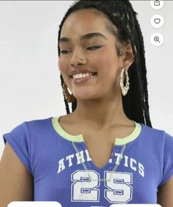 NEW-No Boundaries Seamless Crop Top and High-Rise Biker Shorts Graphic Set, 2-Piece, Women's...NEW WITH TAGS...SIZES MEDIUM AND LARGE AVAILABLE