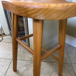 Counter Height Wooden Stool 