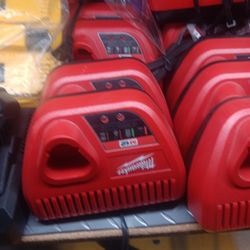 MILWAUKEE M12 CHARGER EACH