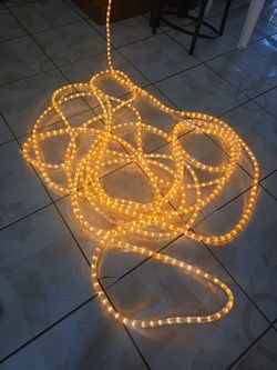 # 48 pies de luces , especial para afuera de la casa .