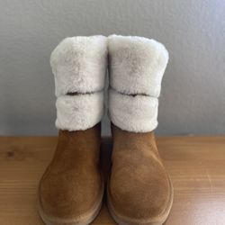 KOOLABURRA BY UGG SIZE 7 