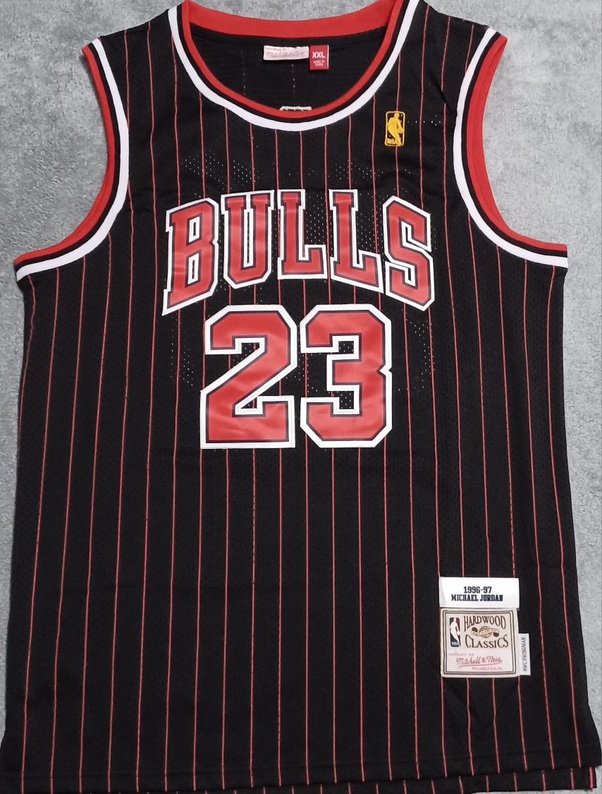 Chicago Bulls Michael Jordan Jersey Size 2XL New Hall Fame