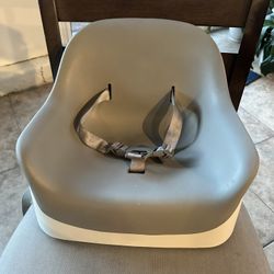 OXO Tot Nest Booster Seat 