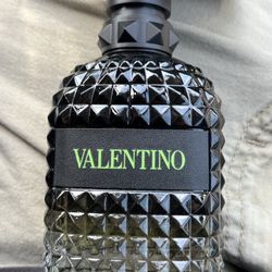 Valentino Born In Roma Green 