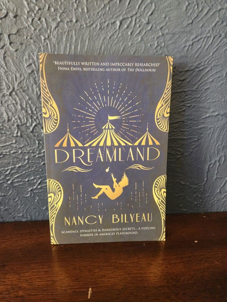 Dreamland- Paperback