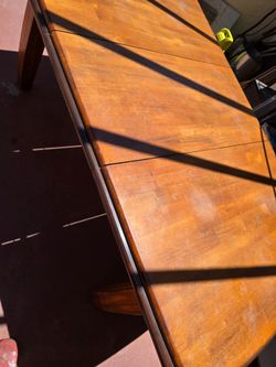 Real Wood Dinning Table