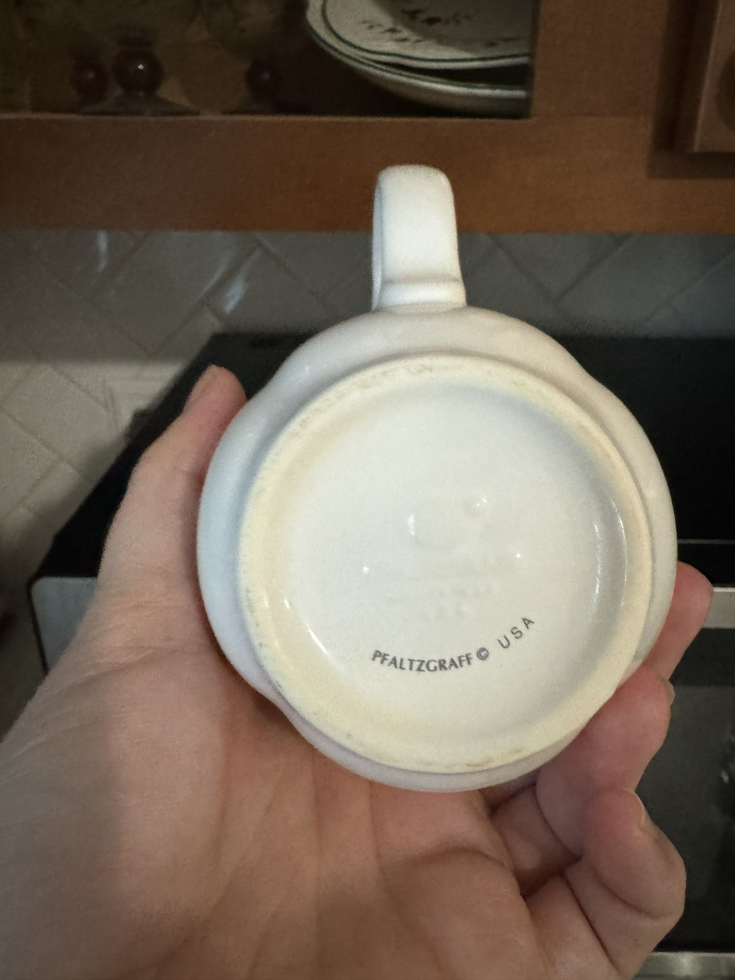 Pfaltzgraff Winterberry Christmas dish set