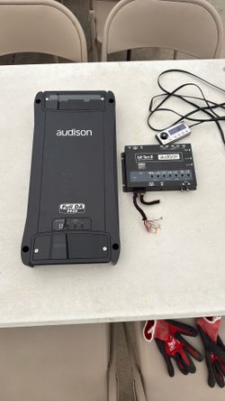 Audison 5ch And Audison Bit Ten D