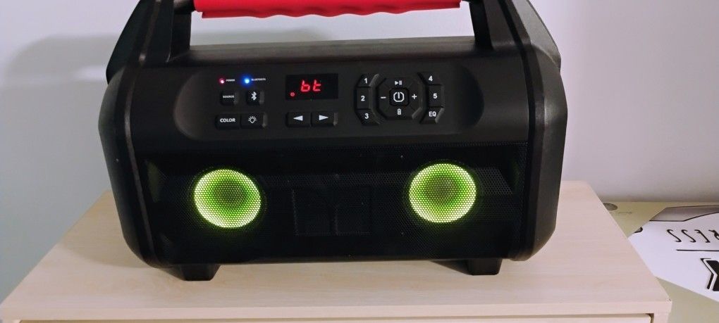 MONSTER BLUE TOOTH SPEAKER