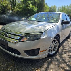 2012 Ford Fusion $3700