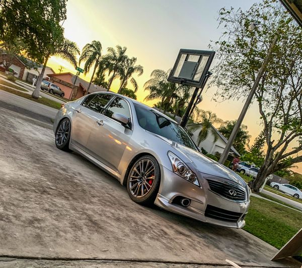 Infiniti G35 manual 6 speed for Sale in Miami, FL - OfferUp