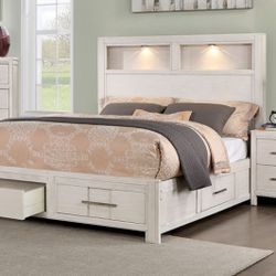 4pc Bedroom Furniture Set - Queen Bed Dresser Mirror Nightstand 