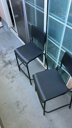 Black stool chairs
