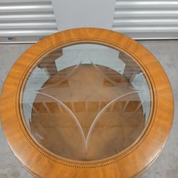 COFFEE TABLE WOOD AND GLASS TOP 
