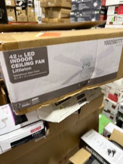 Hampton Bay Littleton 42 in. LED Indoor White Ceiling Fan with Light Kit