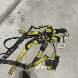Saftey Harness With Srl