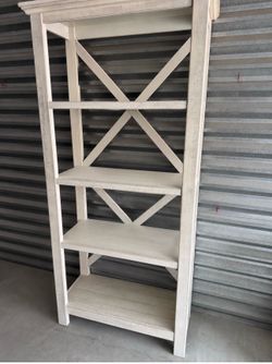 Ashley Furniture Carynhurst Large Bookcase
