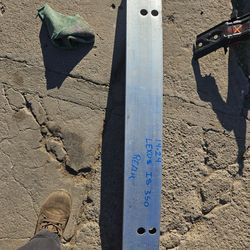 Lexus is is250 rear rebar Oem