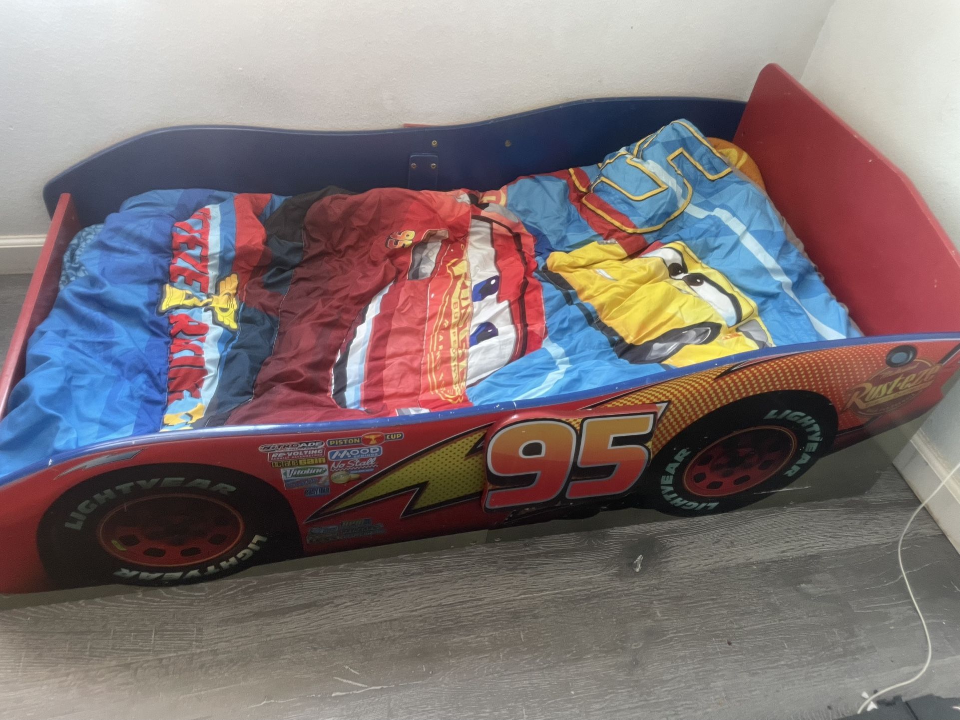 Car Bed
