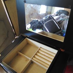 Jewelry Cabinet 