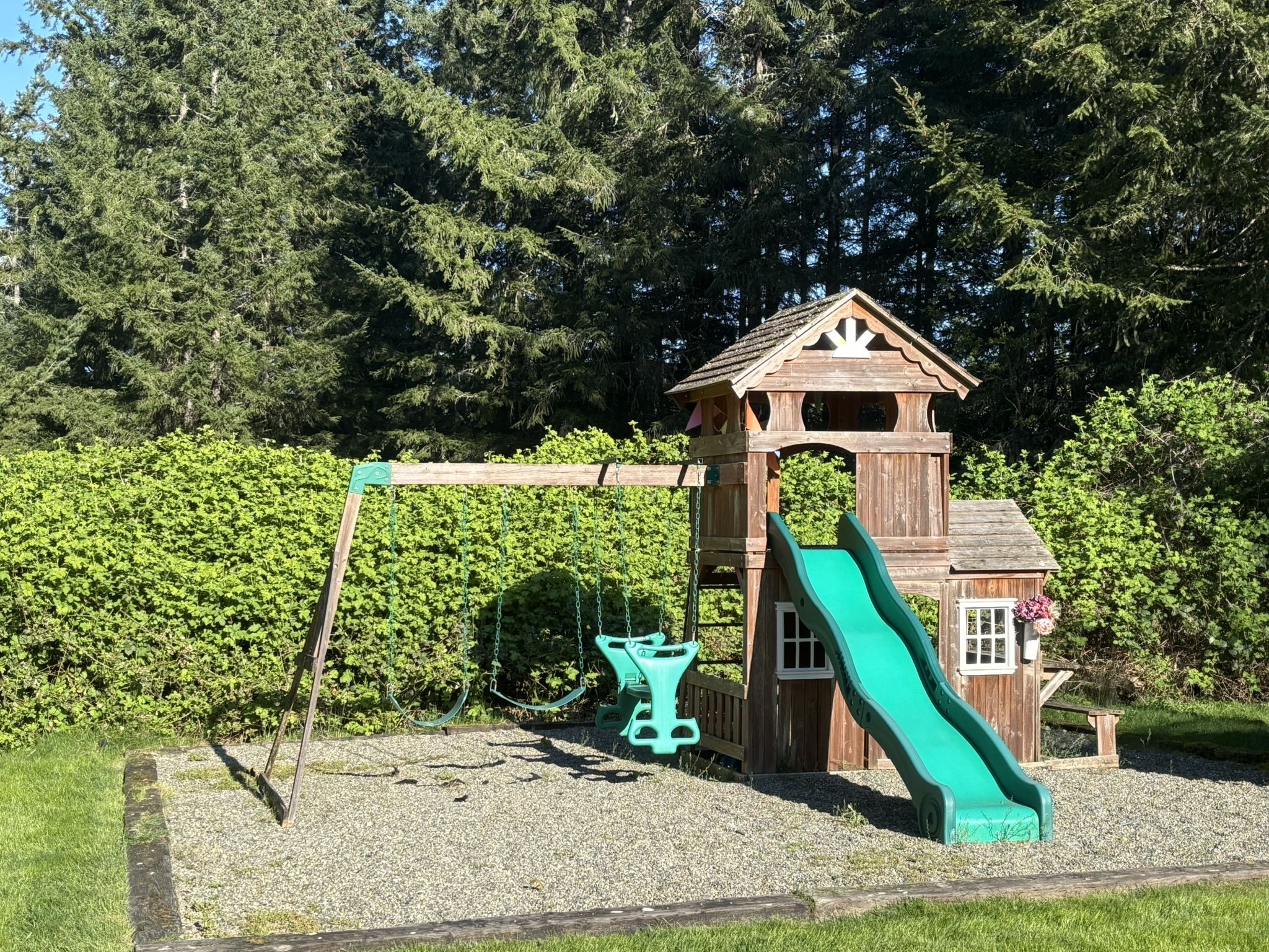 Shenandoah Playground From Backyard Discovery