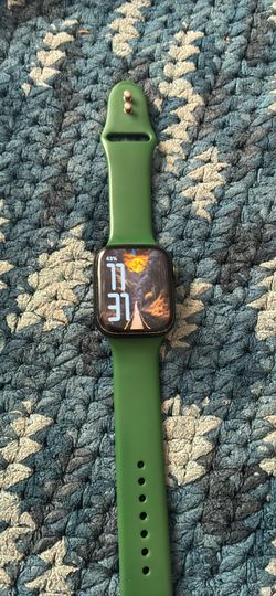 Green Apple series 7 watch
