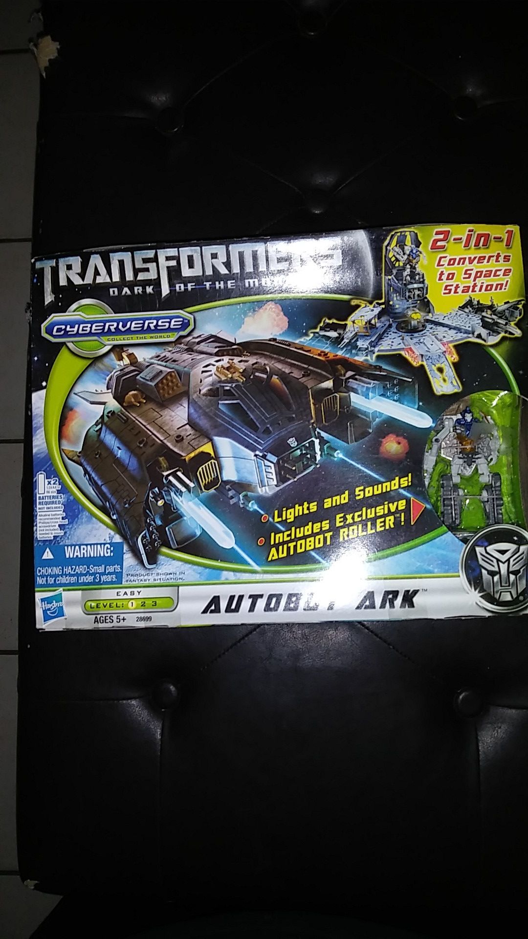 Hasbro Transformers: Dark of the Moon: Autobot Ark Action Figure
