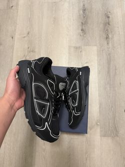 Dior b30