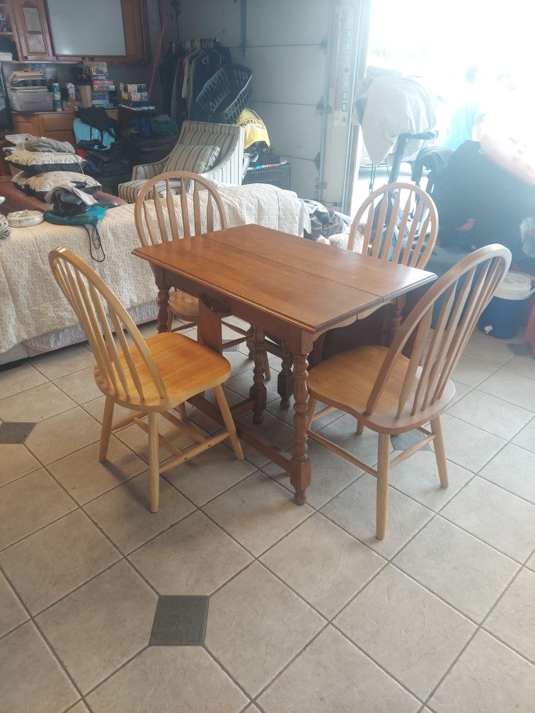 Oak Table