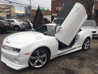 2011 CHEVY CAMARO SS V8 AUTO 66k "ONE OWNER" EXCELLENT CONDITION