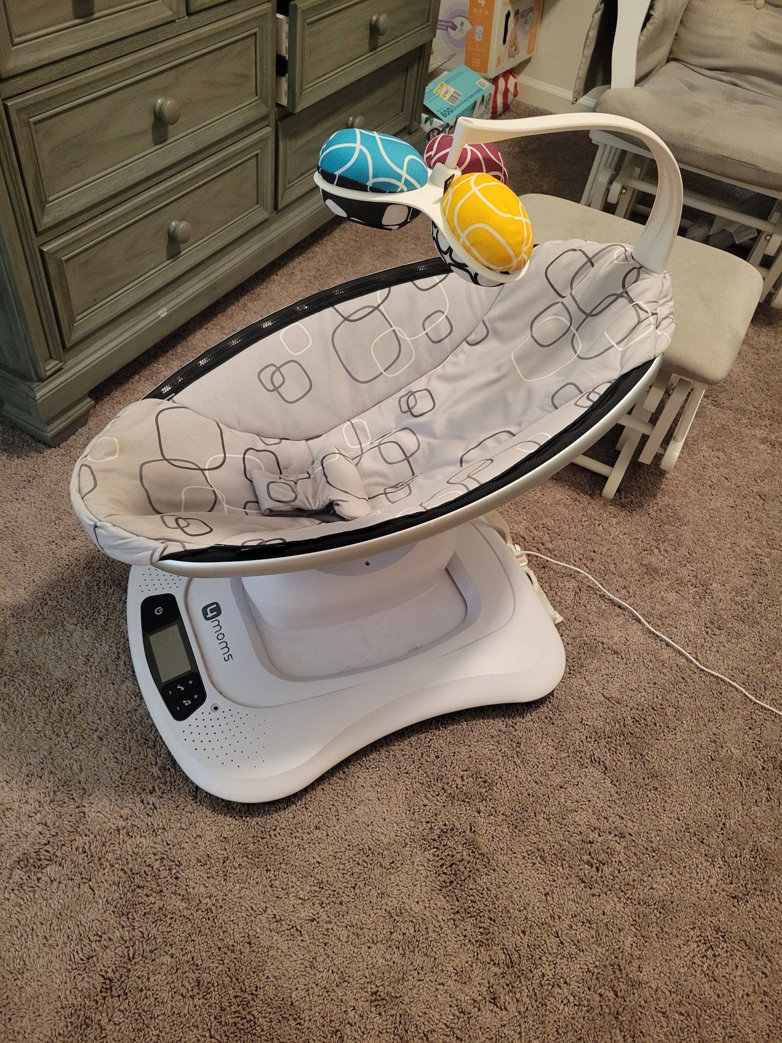 4moms Mamaroo  Swing 