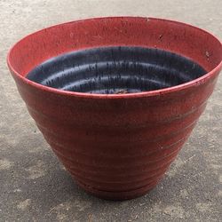 Nice Plastic Red Flower Pot