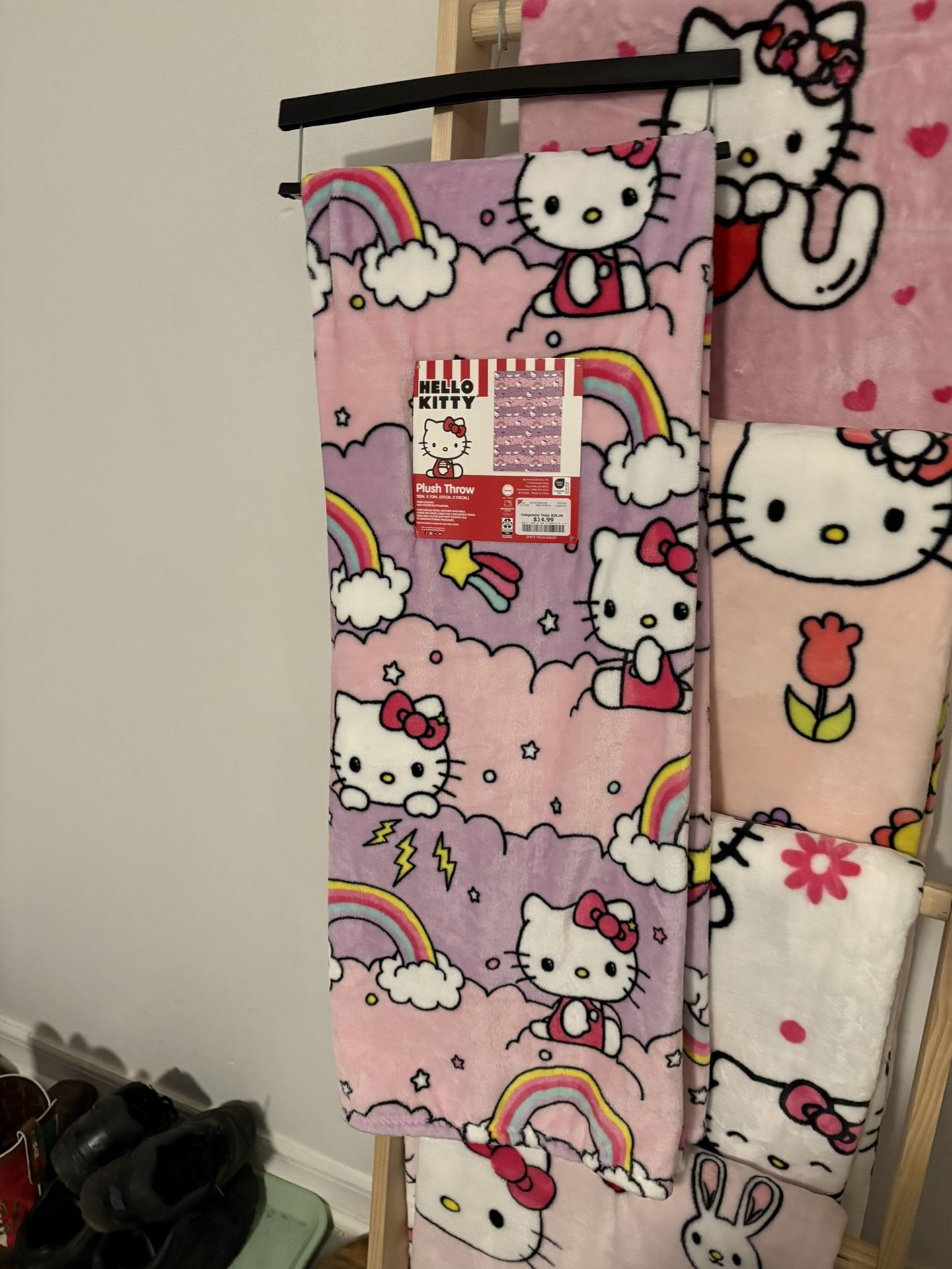Hello Kitty Blanket