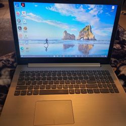 Selling Lenovo ThinkPad 320 With Mouse
